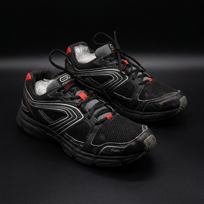 Urban Street Runner Sneakers — Black/Red